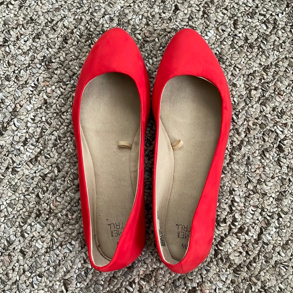 Red flats